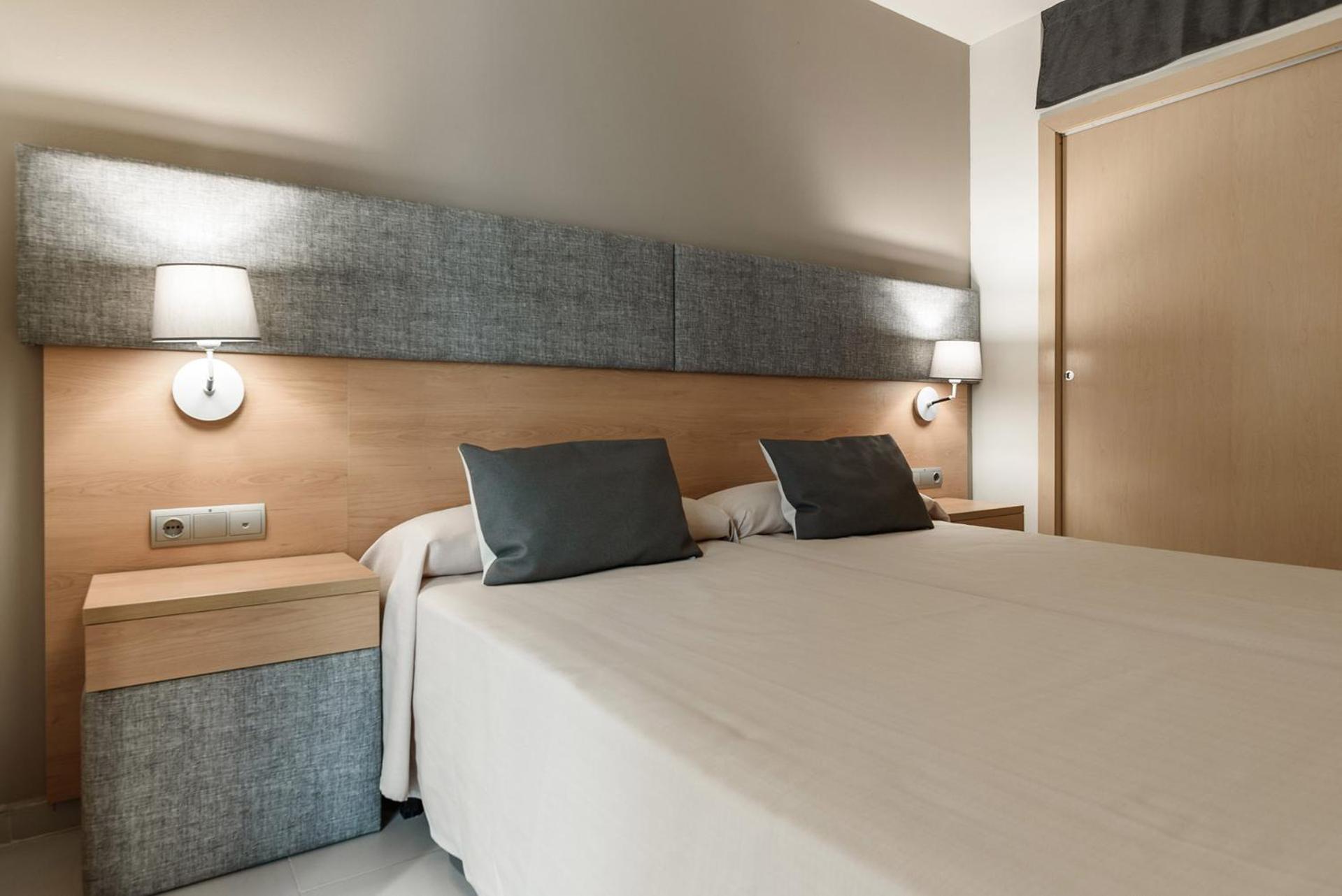 Fergus Cap Roig Hotell L'Ampolla Eksteriør bilde