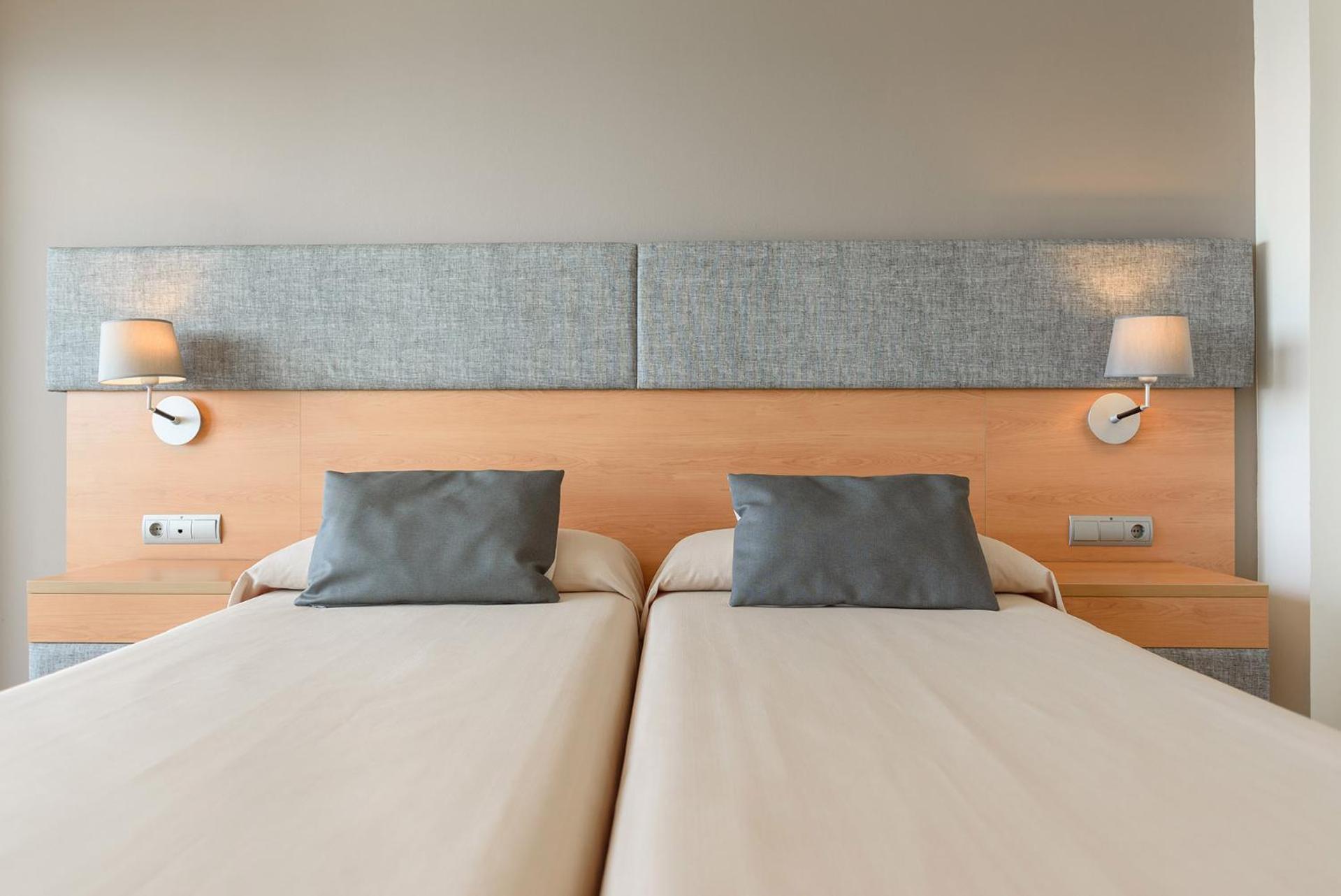 Fergus Cap Roig Hotell L'Ampolla Eksteriør bilde